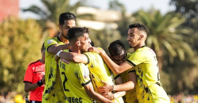 المغرب الفاسي بطلاً للبطولة الاحترافية 2025-2026..