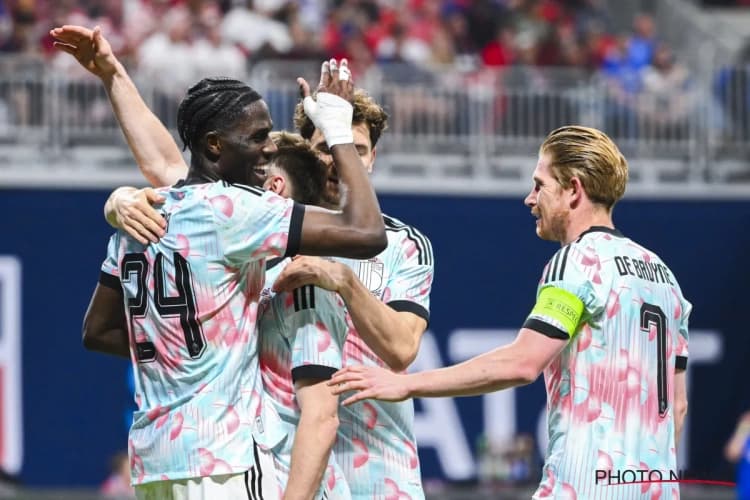 بلجيكا تُقصي الولايات المتحدة (4-1) بفضل ثنائية دي كيتيلار وتبلغ ربع النهائي